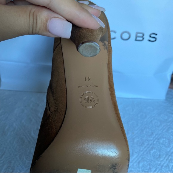 One of a kind Veronica Beard Suede Bootie - Picture 12 of 12